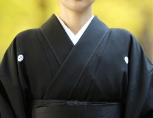 袴に合わせる着物の種類 振袖 訪問着 黒紋付 どんな着物ならいいの 着物お気軽サイト